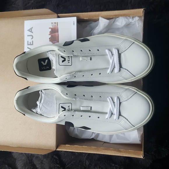 Veja Esplar Sneakers - Picture 5 of 12